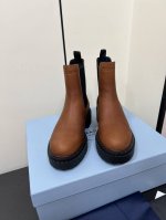 Prada ｜秋冬新品厚底切尔西靴 P家复古新品女靴 秋天氛围感拉满 一年四季搭配都离不开靴子真的太好搭配啦 进口小牛皮 质感满满 细节最重要要 Size：35