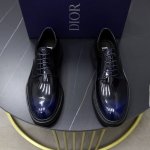 出厂价： 顶级原单 品牌：迪奥dior 标准码：男码39-44 38 45 可以定做 等级：官网同款 原单品质 材料：原版牛皮 水染牛皮内里 原版尊贵大底 款式