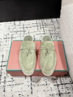 男+10 #情侣 代购级 Loro Piana 乐悠翩雅 25 升级版本 情侣 乐福 半拖 Lp是意大利顶级奢侈品牌 低调奢华 设计都是一贯纯色系 简单、细节巧
