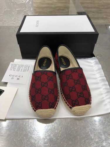 GUCCI 最新颜色渔夫鞋，原版1:1 开模橡胶注塑一体麻底，平底休闲，而且很好搭配 上脚超舒服，面料：进口特殊材料，内里 垫脚羊皮。码数：35一40 41可订