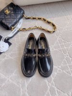 出厂价 CHANE*新款乐福鞋 各种徽章点缀时髦又百搭 学院风百搭又减龄 各种穿搭都能驾驭 鞋面牛皮 内里垫脚羊皮 意大利真皮大底 尺码35-39 34 40