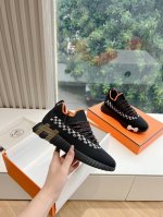 男码10 顶级版 Hermes 爱马仕爆单新品bouncing男女同款情侣运动鞋轻napa小牛皮拼接麂皮，搭配撞色大底，简约鞋型，打造活力休闲风格 又是一款必火