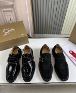 工厂价 CL 爆款红底靴1:1原版开模，Christian* Louboutin，鞋面进口开边珠牛皮+水染牛皮内里，原版大底 耐磨防滑， 全套专柜包装38-45