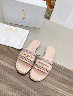橙子出厂价 DIOR 迪奥春夏新款 镂空平底拖鞋 一字拖 凉拖码数：34-42