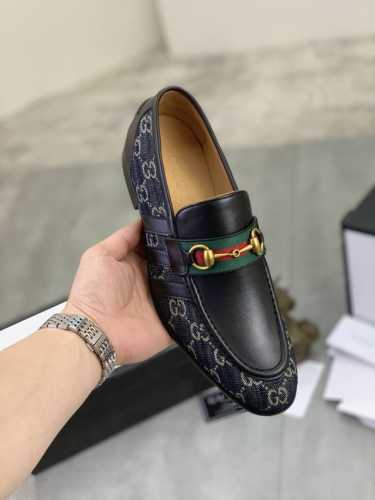 工厂价 实价 水染牛里 Gucci 古驰高端男士正装商务皮鞋，顶级原单1：1正品货！原版进口擦色开边珠小牛皮，原版金属饰扣，进口水染牛皮内里垫脚 原版鞋底，男鞋