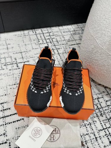 男+10 #顶级版本 情侣款 Hermes 爱马仕 24 Fe New Arrival~ 秋冬新款 Bouncing 情侣运动 休闲鞋 爱马仕最舒服的鞋，没有之