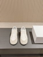 出厂 ，最高版本 Dior迪奥2024新款松糕鞋厚底休闲鞋 这款dior Star运动鞋延续经久不衰的轮廓，采用牛皮革精心制作，所以上脚会特别的舒服哦 饰以同色