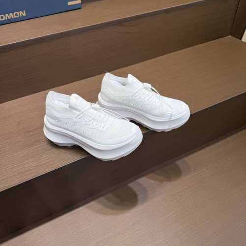 cdg X Salomonp400萨洛蒙新款 厚底增高黑白休闲鞋，上脚舒适柔软；即增高又显腿长身材比例非常完美搭配独家复刻对版工艺 顶级品质 进口订制高密度飞织