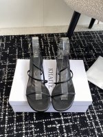 代购级 Khaite 25 ss 新款尖头 细跟 凉鞋 非常优雅的圆头头高跟鞋，百搭好穿，不管是什么风格的衣服都能轻松驾驭穿上瞬间知性优雅，女神款买它鞋面：进口
