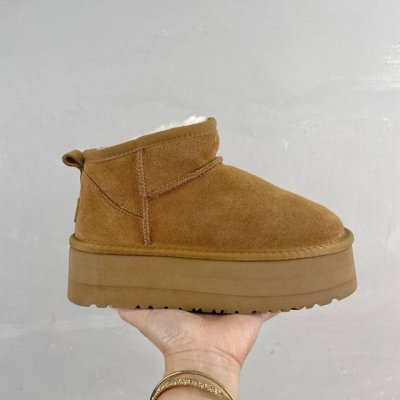 橙子出厂价 Ugg 秋冬新款 5Cm三层厚底雪地靴 底厚：5Cm 码数：35-40