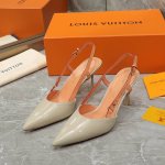 工厂价P390 Louis Vuitton/路易威登 新款凉鞋 鞋面：牛皮/羊猄/漆皮/光漆皮 内里：羊皮 鞋底：意大利真皮大底 跟高：7.5Cm/9.5Cm