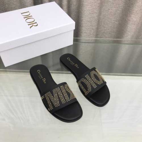 Dior 迪奥 春夏新款miss Dior平底一字拖拼色女鞋，Cd字母logo立体手工铆钉工艺凉鞋，原版开发市面顶级版本 鞋面：进口牛皮面+铆钉 内里：水染牛皮