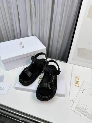 批发直销 女鞋 女装 D家高版本拖鞋，T批发直销pU大底。2024新品经典款国外专柜爆款厚底拖鞋 鞋面内里：原版定制特殊材料，鞋底：原版开模1.1 轻便 码数
