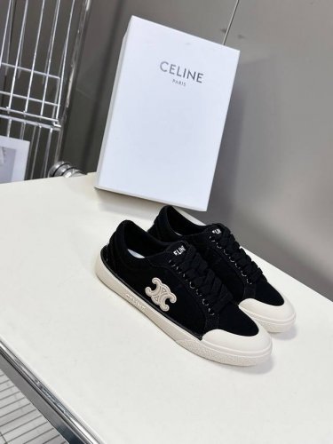 Celine思琳25Ss春夏走秀凯旋门休闲鞋、As-01 系列运动鞋、Lisa、陈立农超多明星上脚、这一季运动小白鞋无论从楦型的轮廓隔板的拼接都让人耳目一新、前