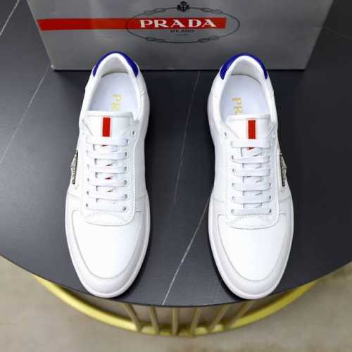 商品商标:Prada 普拉达 休闲鞋正码码数:38-44 45定制商品材料:男鞋高端品牌：官网1：1最新力作：鞋面采用意大利进口原厂牛皮羊皮内里制作，让行走更加