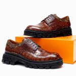 原单 Louis Vuitton 路易威登 新款～时尚商务正装男鞋原单品质，高端精品细节精致考究，采用进口意大利头层开边珠牛皮鞋面舒适的水染牛皮内里，原版大底，