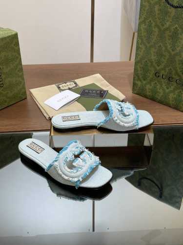 夏季新款现货上新啦。 Gucci 高品质拖鞋 双G镂空 流苏互扣式Gg精品拖鞋 专柜原版开模精心制作，匠心铸造经典 跟高：1.0 Cm 面料 ：5D激光切割进口