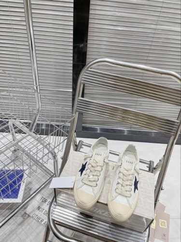 顶级版本 #女款 ｜Golden Goose Deluxe Bran Dggdb经典情侣款小脏鞋~~火红程度上怼小白鞋，下踩各类小脏鞋！明星私服上脚示范 ×就是