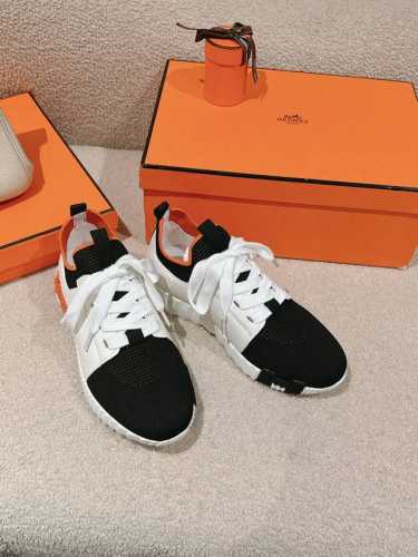 工厂价 爱马仕 Hermes 2024春夏经典情侣款 Flex 休闲系带运动鞋 H家编织bolduc细节厚底拼色一脚蹬毛线袜子跑鞋 材质：进口环保梭织羊毛面料