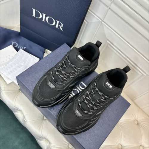 顶级版本Dior B44 Blade 情侣款运动鞋原版一比一复刻由 lewishamilton 设计的生活胶囊系列点缀的 dior B44 Blade 运动鞋以