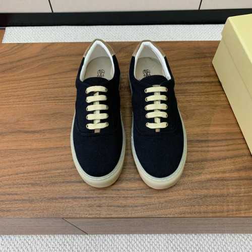 Brunell* Cucinell* 男款帆布鞋。简约大气。鞋面定制面料。内里垫脚是高密斜纹棉布，上脚超舒适。 码数：39-46 45、46定制不退换 编号1-