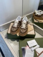 批发直销 女鞋工厂 Gucci 全新Chunky B系列轻便软厚底运动系列！G家情侣款小白鞋，古驰专柜同步款，古奇走秀款！款式设计轻奢复古 厚底增高 相似于经典