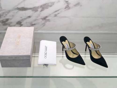 Jimmy Choo 吉米周 新款羊猄珍珠链条系列 面料：羊猄 内里：进口意制小羊皮 超级柔软细腻 大底：进口意大利原色牛皮底 码数：35～39 34、40、4
