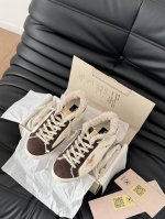 顶级版本 Golden Goose Deluxe Brand Ggdb 新款羊羔毛小脏鞋顶级版本！ 鞋面原版定制牛皮，内里羊羔毛，牛皮垫脚，原版开模3.5Cm内