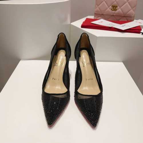 顶级版原版盒 Christian Louboutin s原版做货重工CL经典红底网纱烫钻系列～ 鞋面：采用高密度网纱面料搭配进口超闪18个切面倒三角水钻，高级感