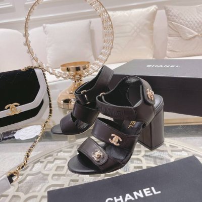 2025最新款CHANEL香奈儿早春走秀新款 香港购入原版，独家开模。顶级品质％正品楦头開發#线条流畅.鞋型完美 、妥妥出入专柜！ 官网1:1制作。材质: 意大
