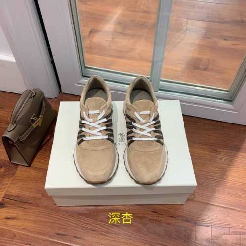 Brunell* Cucinell* 新款休闲运动鞋。鞋面采用进口牛绒，纯手工串联珠链配饰！内里垫脚是高密斜纹棉布，原版开模大底！上脚超舒适。 码数：35-42
