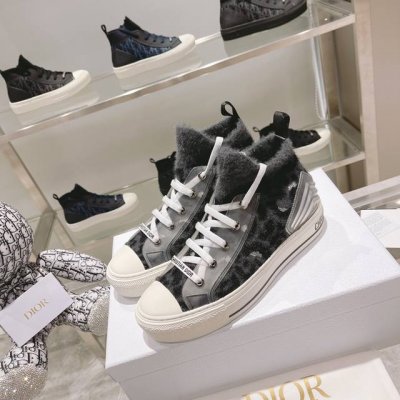 出厂： 注塑工艺21ss DIOR OBLIQUE 穿孔科技针织市面上唯一对版高端品质 原版拆解开发，每个细节都不放过，真正意义上的原版复刻，鞋面108针拉架织