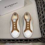 givench*Y～Gvc新款g Set系列男士运动鞋｜购买zp一比一制作｜原版牛皮｜超有质感｜弹性无需绑带设计 方便穿脱｜鞋舌压印4G Logo｜原版套楦全新