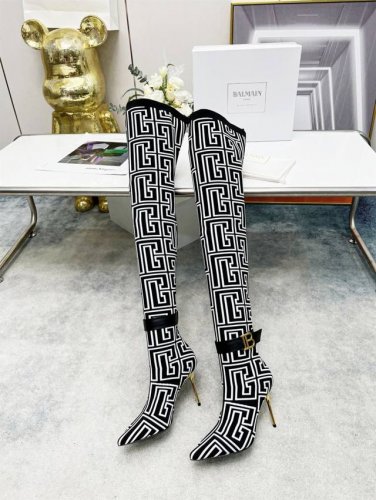 出厂价 Balmain 巴尔曼 Fw 秋冬新款针织靴！ 海外订购原版，1:1完美复刻！ 鞋面：原版定制飞织鞋面 内里..垫脚：牛皮里 跟高：9.5Cm Size