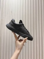 Miumiu Ss24 New Arrival缪缪板鞋 Miu家 早春新品系带休闲鞋 这款系带休闲鞋妥妥的美式复古风格～ 时尚百搭.上脚好看又舒适决绝子单品！