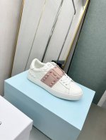 顶级版本 奴家最新厚底高版本 Valentino 华伦天奴23Ss春夏厚底柳钉运动休闲鞋小白鞋 最新款 爆款系列 日本上线后一鞋难求 超级火爆 经典柳钉系搭配厚
