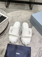Prada 普拉达 24 春夏新款凉鞋系列 锯齿厚底魔术贴拖鞋 面料：哑光牛皮 垫脚：羊皮 大底：原版开模防滑大底 Size：35-39 40定做不退换