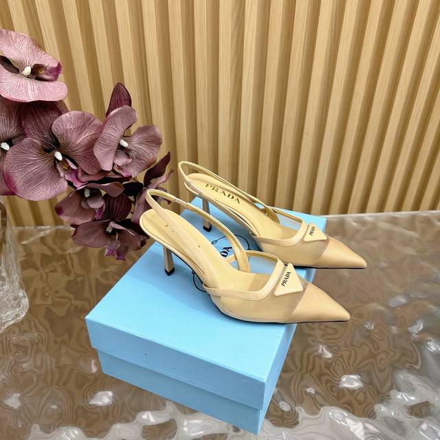 高版本 | Prada 225 新品 专柜新款玛丽珍凉鞋/单鞋 系列上新 ——————————360 鞋面：原版定制网纱 内里：特定混种羊皮内里 大底：真皮底7