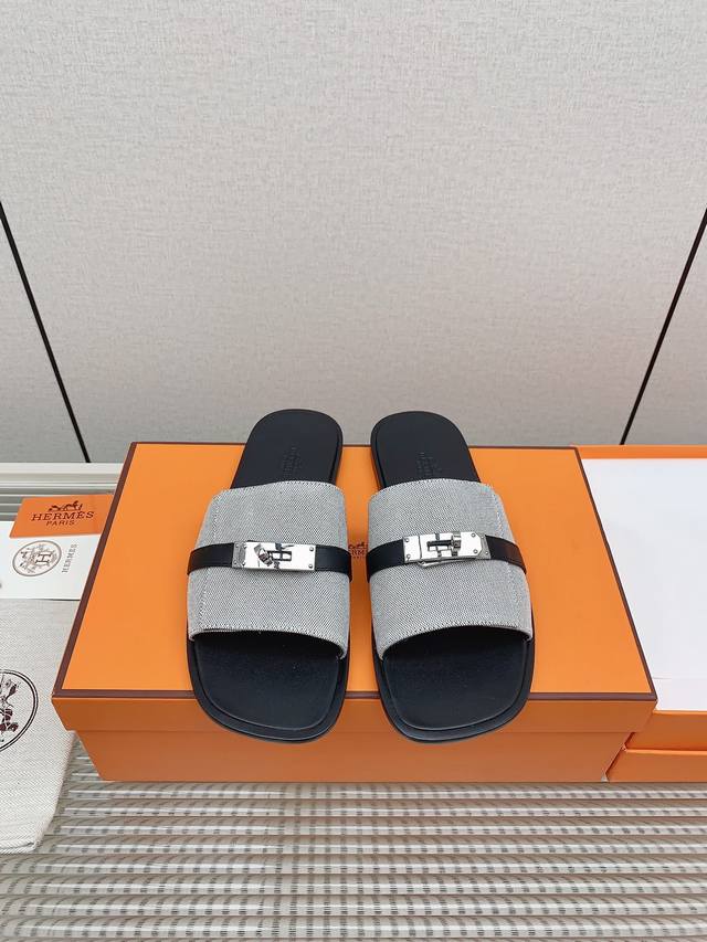 出厂440（顶级版本） H家2022S新款男凉拖爱马仕Hermes 喜欢二舅姥爷拖鞋的一定不能错过这款草编拖鞋，好穿百搭又经典 面料：进口牛皮配搭水染牛里十 大