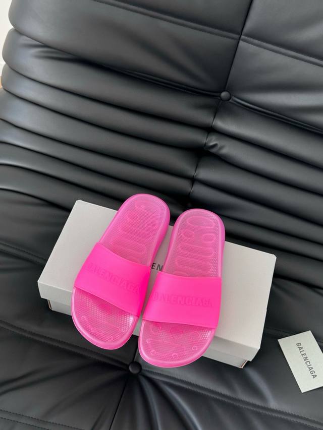 200，有量有价 女款Size:35-40（玫红没有男款） balenciage 巴黎世家 Pool Crocs 合作款厚底拖 原版1:1还原，气垫鞋底，舒适度