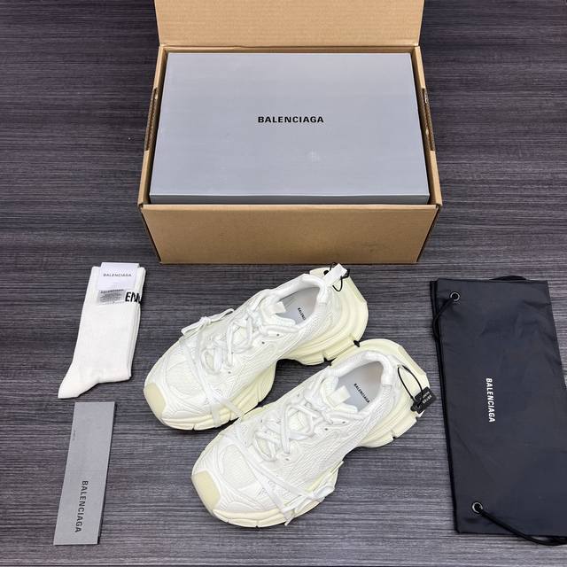 590 纯原版本Balenciaga Phantom Sneaker 巴黎世家全新做旧 3Xl 十代白夜光潮流跑鞋 在延续 Track Trainer 户外轮廓