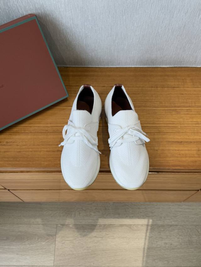 代购级版本490 loro Piana Ss25 New Arrival～ 诺悠翩雅春夏新款系带休闲鞋 lp这款羊毛网面配皮休闲运动鞋，轻而舒适， 专为现代都市