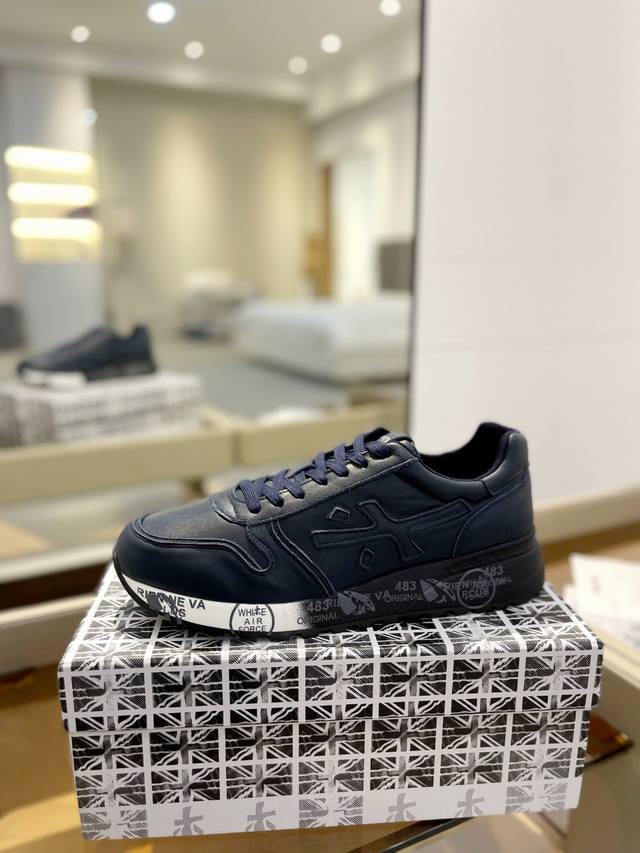 价格：》470毛里 普瑞米亚达 Premiata Lander Trainers 兰诺系列米字低帮复古百搭 休闲训练运动鞋 premiata是意大利品牌。Pre
