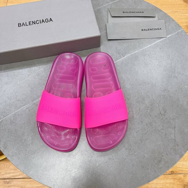工厂价160元 Balenciag*巴黎世家2025情侣款懒人沙滩拖鞋经典跑量款，码数：35-45 原版包装