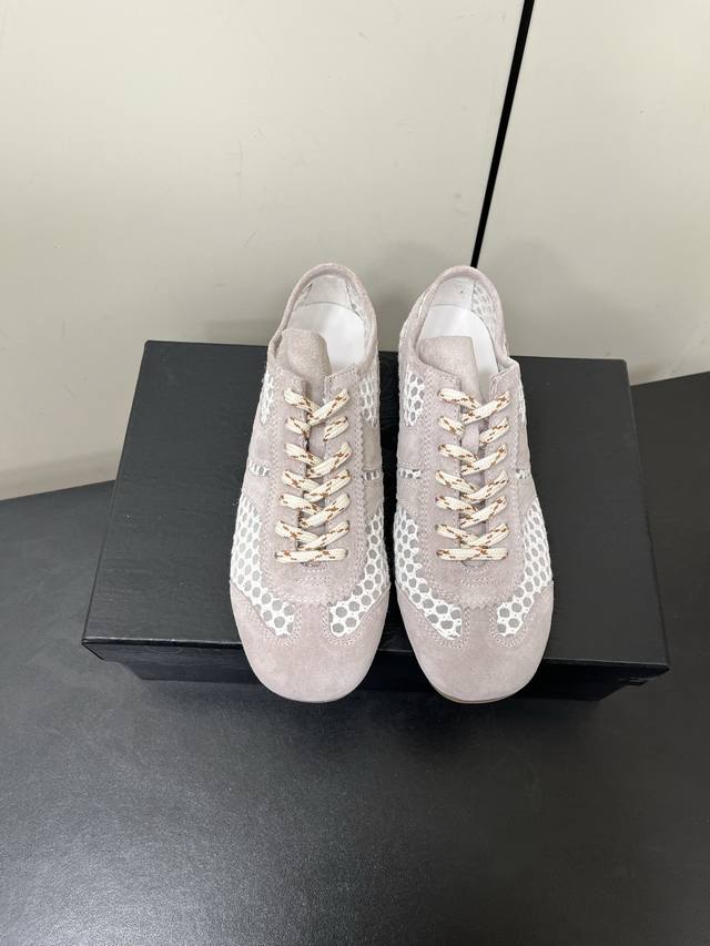 25新色 网面P310男款50Dries Van Noten·Dvn 马拉松复古德训鞋Dries Van Noten 2025春夏系列 设计师通过改造扭曲和颠覆