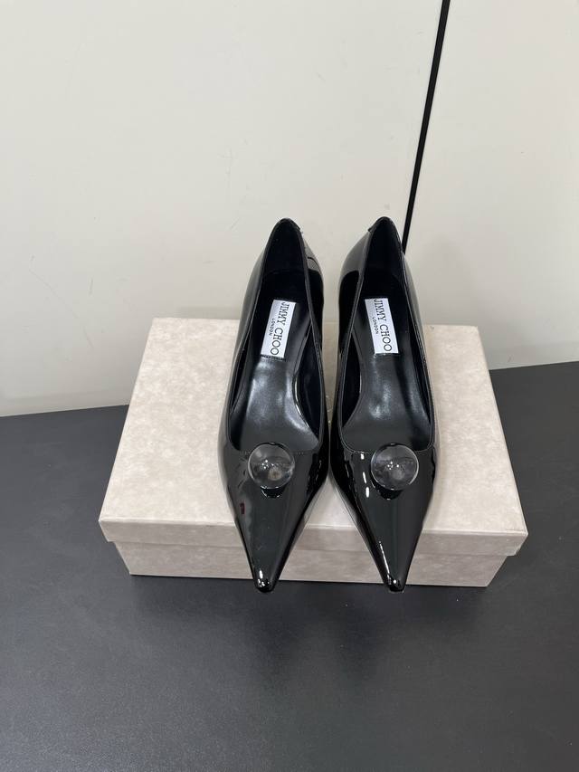 p420Jimmychoo Ss25 New Arrival～ jimmy Choo｜尖头高跟鞋新品 jc这款珠球尖头高跟鞋真的太美了～ 兼具性感与脚翘～美到简