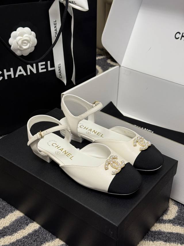 顶级品质P420 chanel 25P 玛丽珍鞋 小香25春夏 玛丽珍，可爱爆表单品 小羊皮材料，双C Logo精致大方的 羊皮里，牛皮底 size 35-41