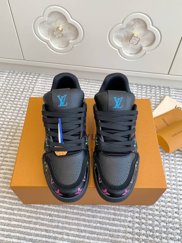 男女同款510 新色 l驴家牌 X Tyler联名系列男女情侣运动鞋 顶级品质 最火的Trainer运动鞋～没有之一、太少年感啦～不分男女～无性别穿搭必选～非常