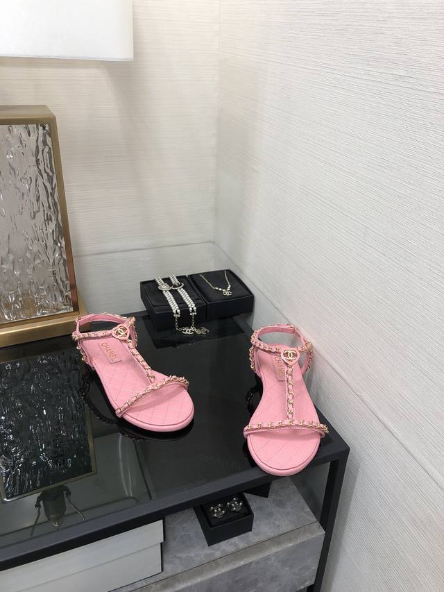 出厂价P380 顶级 品质2025爆款跟鞋 混种羊皮面穿皮条链条 小羊皮内里/垫脚 进口真皮大底一比一开模跟 Size：35-41(40/41定做不退换) 原版
