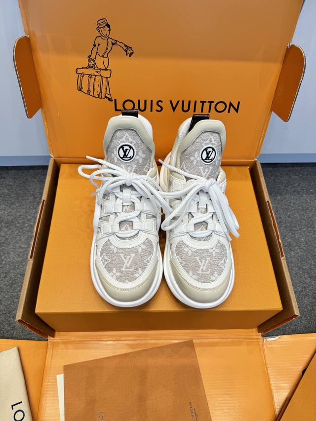 p530Louis Vuiton·路易威登 2024Ss新款 Lv Archlight系列拱桥底老爹鞋休闲厚底系带运动鞋 顶级版本原版购入开发做货 此款Lv老爹